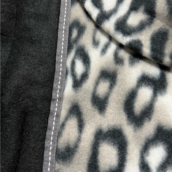 Designer Handmade Fleece Jacket with Collar. - Picture 6 of 9